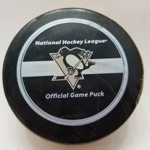 Oct 16 2008 Cup Year Pittsburgh Penguins @ Washington Game Used Hockey Puck
