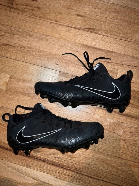 Nike Vapor Untouchable Pro Low TD Football Cleats