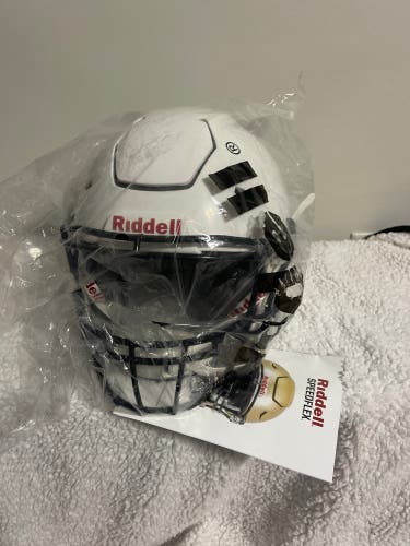 Riddell SpeedFlex Helmet Youth LARGE
