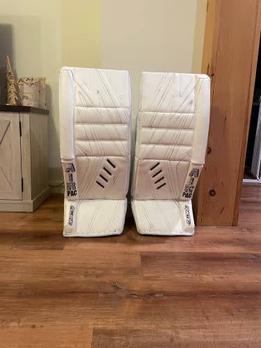 33" Brian's  Gnetik Pro V Goalie Leg Pads