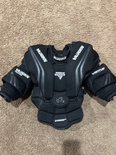 Vaughn Ventus SLR Pro Carbon Goalie Chest Protector Senior Small