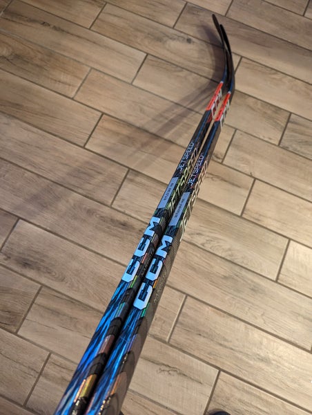 CCM Jetspeed FT5 Pro Junior Hockey Stick - P29 - Right - 50 Flex