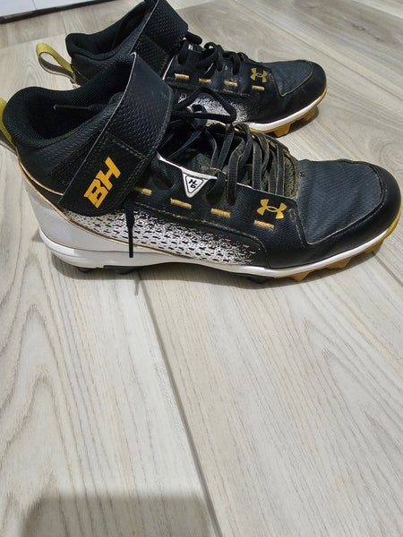 Black used Adult Men's 8.5 (W 9.5) Molded Under Armour Bryce Harper Cleat