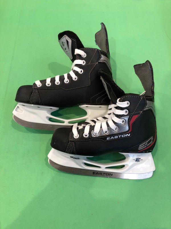 Used Easton EQ 5 Senior 9 D - R Regular Ice Hockey Skates Ice Hockey Skates