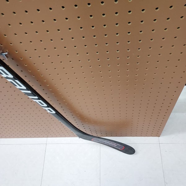 New Senior Bauer Left Hand Vapor Hyperlite Hockey Stick P88