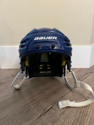 Used Medium Bauer Re-Akt Helmet