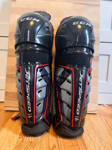 Used CCM JetSpeed FT1 Shin Pads
