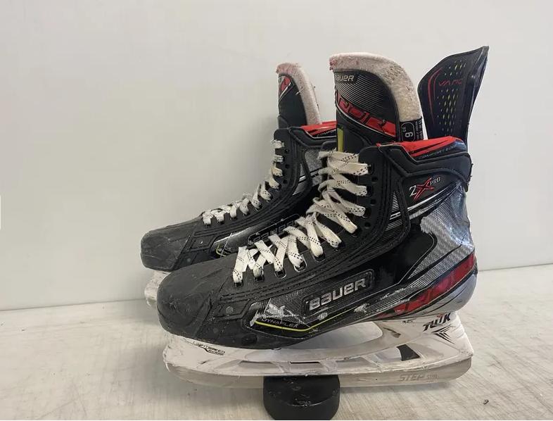 Bauer Vapor 2X PRO Mens Pro Stock Hockey Size 9 Skates