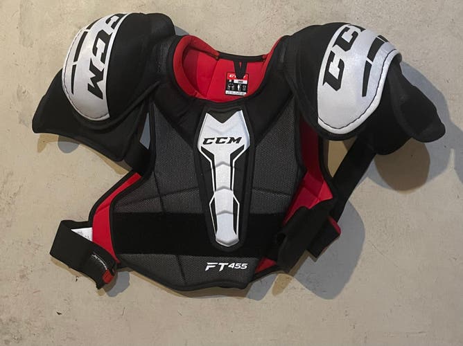 Ccm shoulder pads “455”