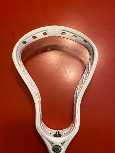 Maverick tank lacrosse head