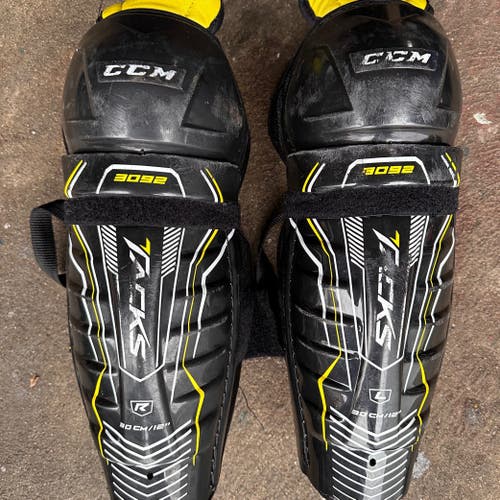 Used CCM Tacks 3092 Shin Pads
