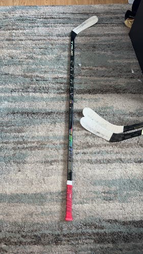 Senior Right Handed Toe Pattern Pro Stock Catalyst 9X Hockey Stick