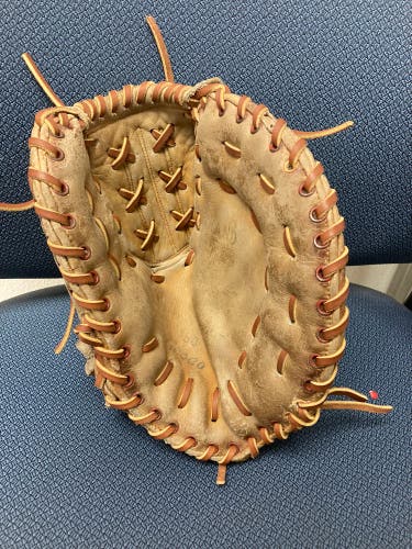 Re-laced/reconditioned Nesco 1st base glove-12.5’ RHT