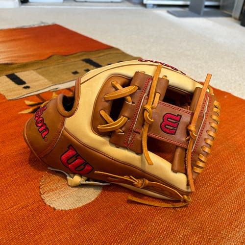 New Without Tags 2022 Wilson A2000 1786 Baseball Glove 11.5" (WBW100390115)