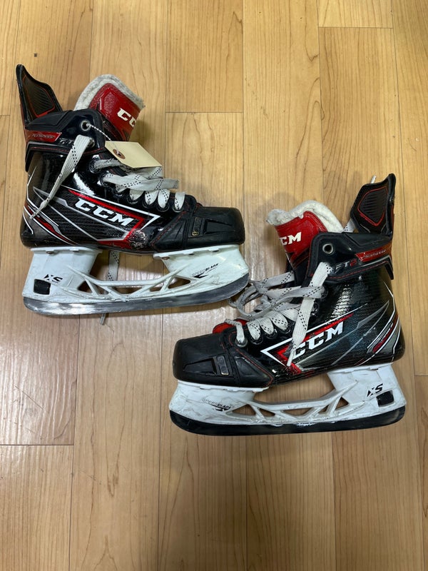 Junior Used CCM JetSpeed FT2 Hockey Skates D&R (Regular) 4.5