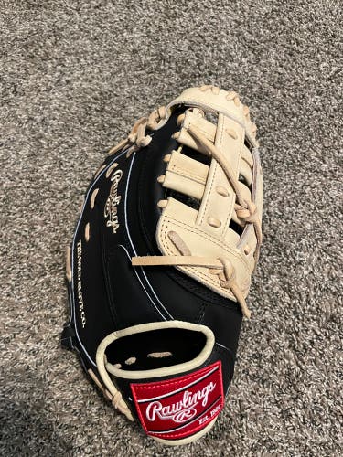 Rawlings 12.5” Heart of The Hide R2G First Basemen’s Mitt