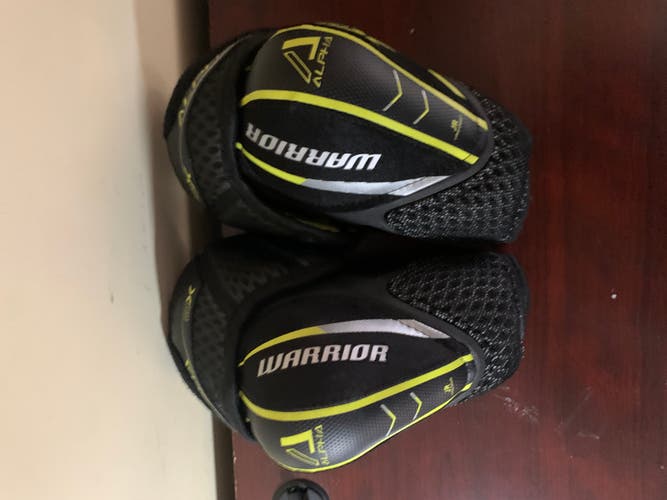 New Large Warrior Alpha QX Elbow Pads