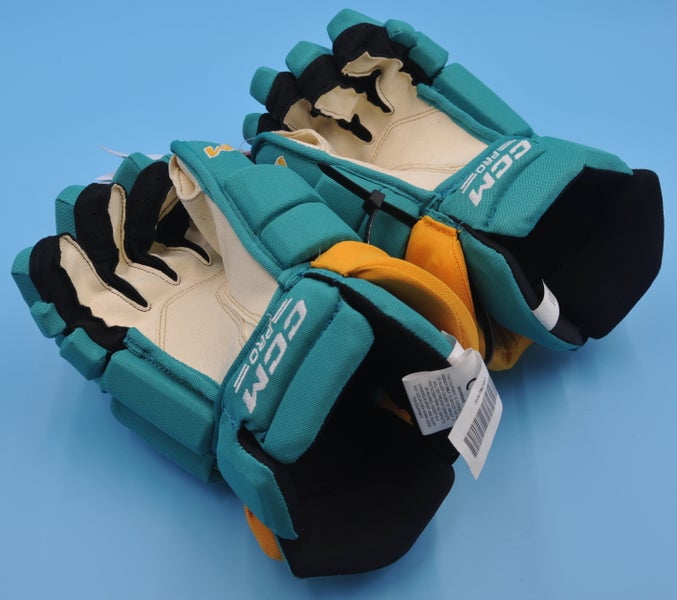 CCM San Jose Sharks Seals Reverse Retro Game- Issued New Gloves w/tags
