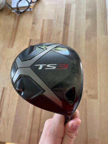 Men's Right Handed Extra Stiff Flex 9.5 Loft TS3 Driver