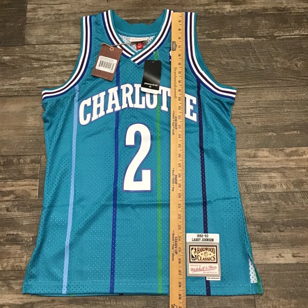 Men's Mitchell & Ness Larry Johnson Teal Charlotte Hornets