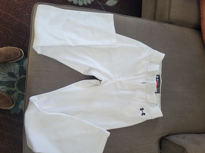 White Adult Men's New Medium Under Armour Game Pants