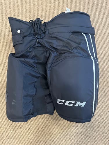 CCM LA kings NHL hockey pants XL 36-38