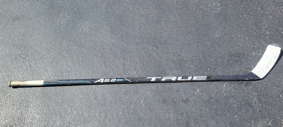 Used Senior True Left Hand A5.2 SBP Hockey Stick TC2 Pro Stock