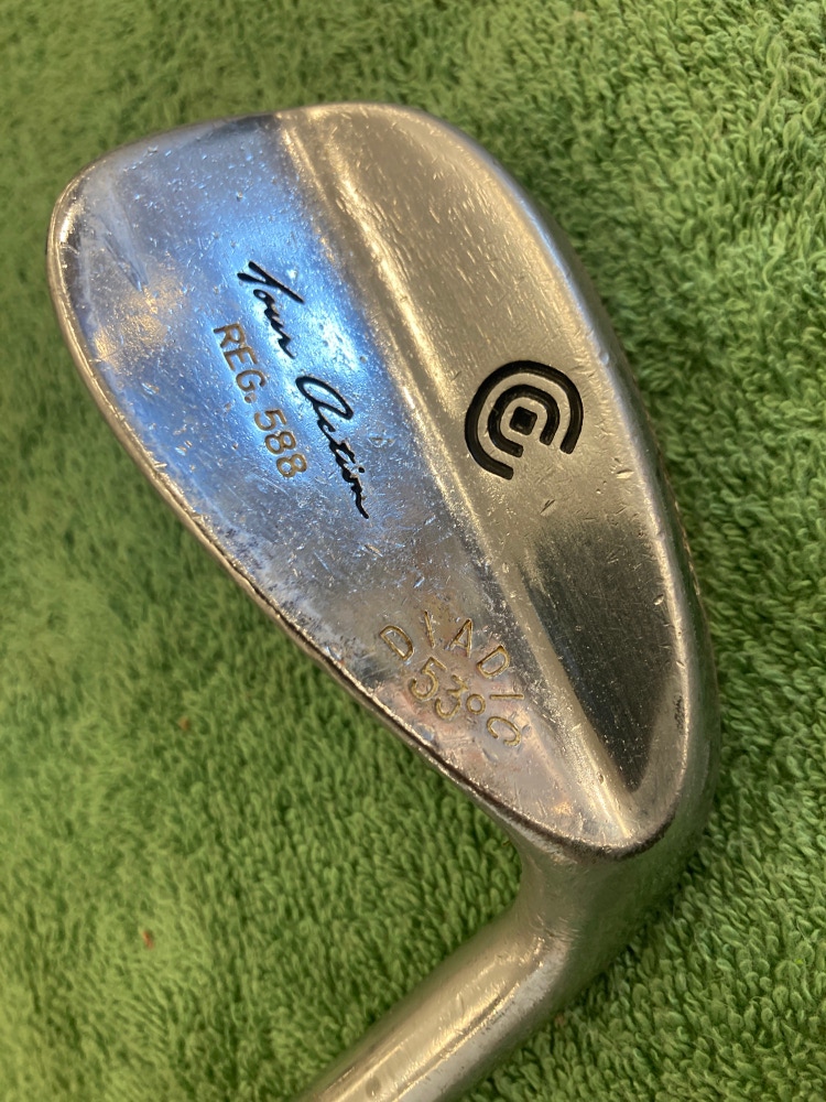 Used Men's Cleveland tour action Right Wedge Wedge Flex 53 Steel