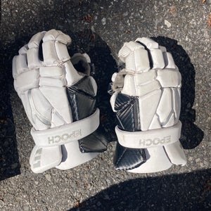 Used Epoch Youth Large 13" Integra Goalie Gloves