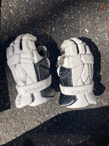 Used Epoch Youth Large 13" Integra Goalie Gloves