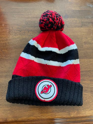 Used Adult Unisex Mitchell & Ness NJ Devils Toque Beanie Hat