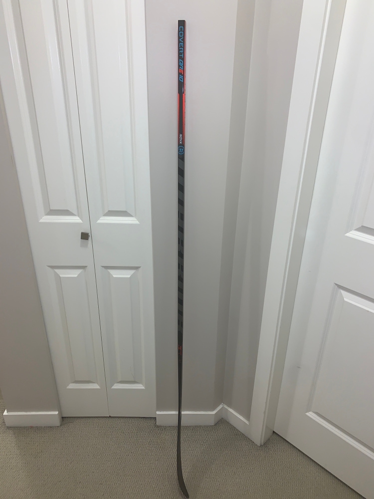 Senior Right Handed Toe Pattern Pro Stock Covert QRE10 Hockey Stick