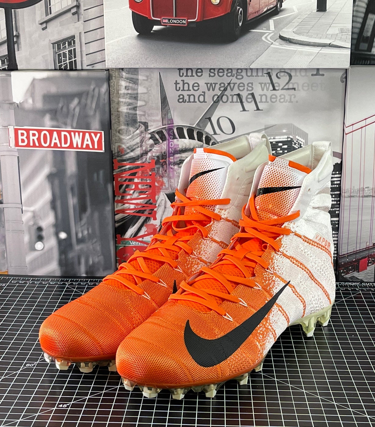 Nike Vapor Untouchable 3 Elite Football Cleats White Red AO3006-160 Men  Size 13