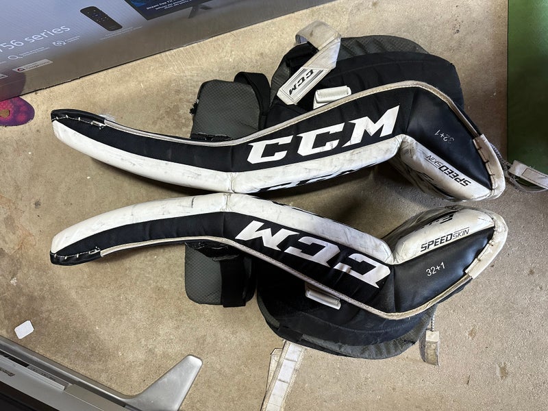 CCM E 4.5 Leg Pads w speedskin and Dualitecore Tech 32+1