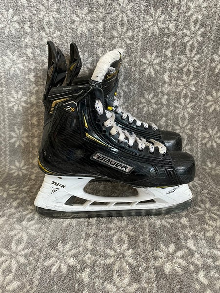 Junior Used Bauer Supreme 2S Pro Hockey Skates Regular Width Size 4