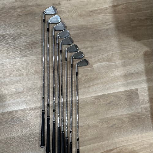 MIZUNO IRON SET 4-GW JPX 800