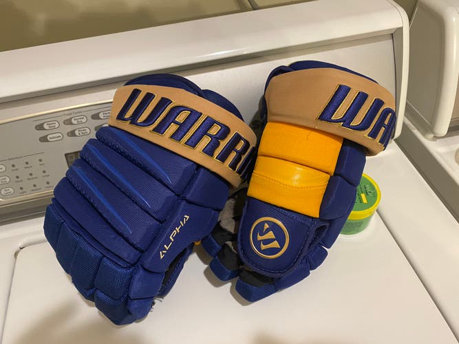 St. Louis Blues Pro Stock Warrior Alpha Heritage Gloves