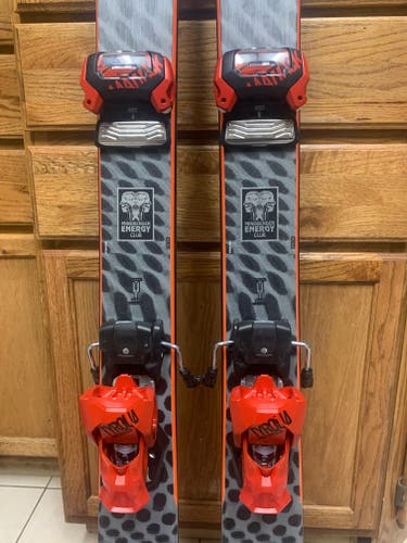 Used Men's 2021 K2 170 cm All Mountain Mindbender 90Ti Skis With Bindings Max Din 13