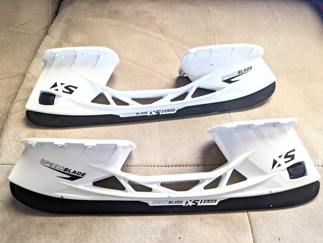 CCM 287 mm Speedblade XS With Black XS1 Steel