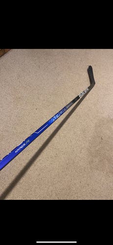 Senior Left Hand P28M Pro Stock Vapor Hyperlite Hockey Stick