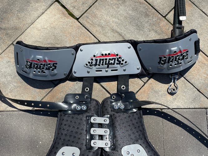 New Medium Gear Pro Tec Z-Cool Shoulder Pads