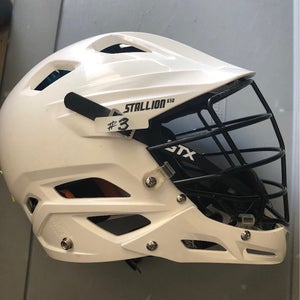 Stx stallion 650 lacrosse helmet medium