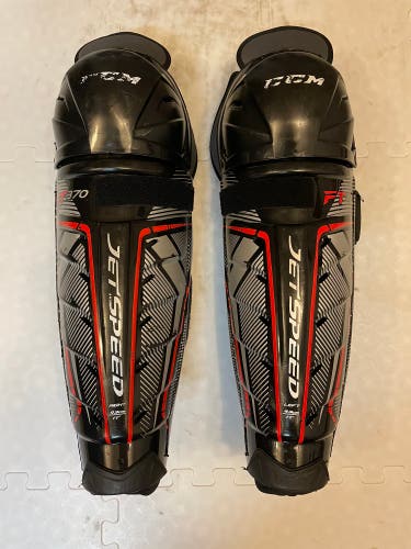 CCM  JetSpeed FT370 Shin Pads