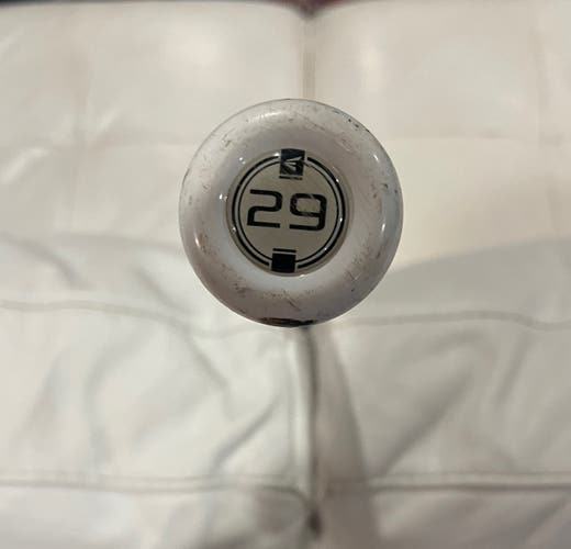 Used Easton topaz Alloy Bat -10 19OZ 29"