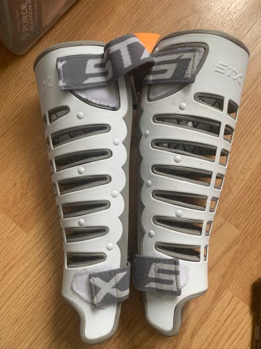 Valor Goalie Shin Guard large