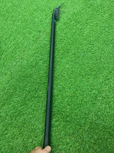 Alpha Streak Carbon Fiber Composite Attack Lacrosse Shaft