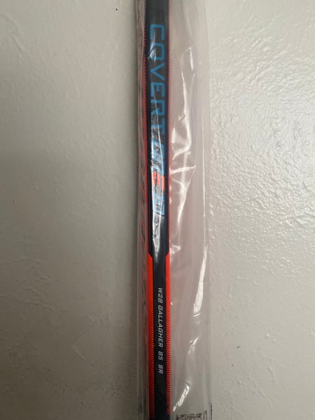 Senior Left Hand W28 Covert QRE10 Hockey Stick