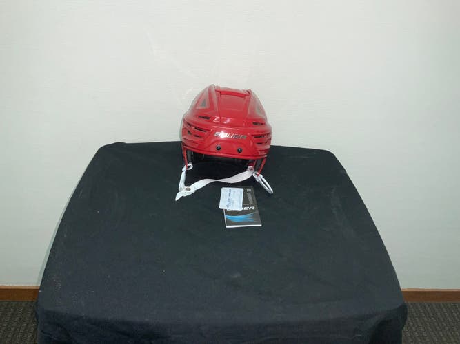 New Medium Bauer Re-Akt 150 Helmet RED