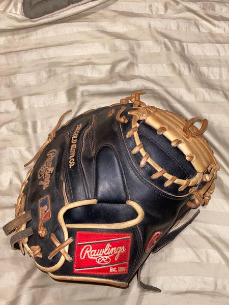 Rawlings Heart of the Hide 33” R2G Catcher mitt