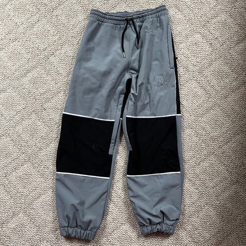 Fyve Fleece Lined Snowboarding Pants Men's L Grey/Black Elastic Waist 32-36